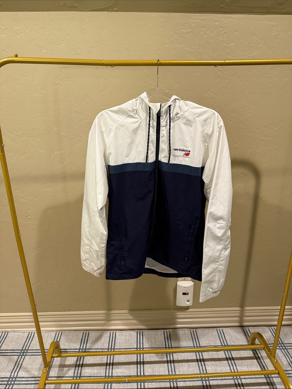 New Balance White & Navy Colorblock Windbreaker Jacket